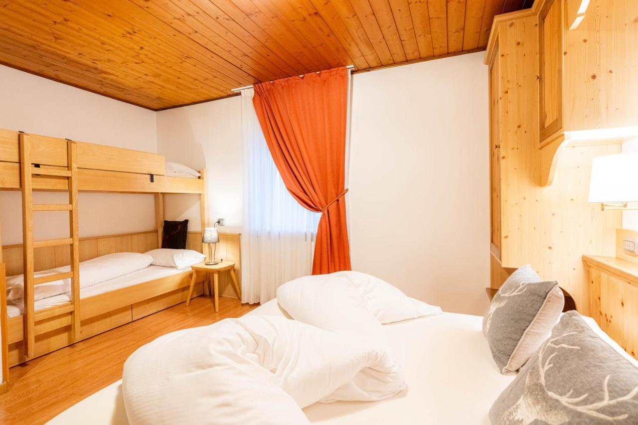 Albergo Dolomiti カヴァレーゼ エクステリア 写真