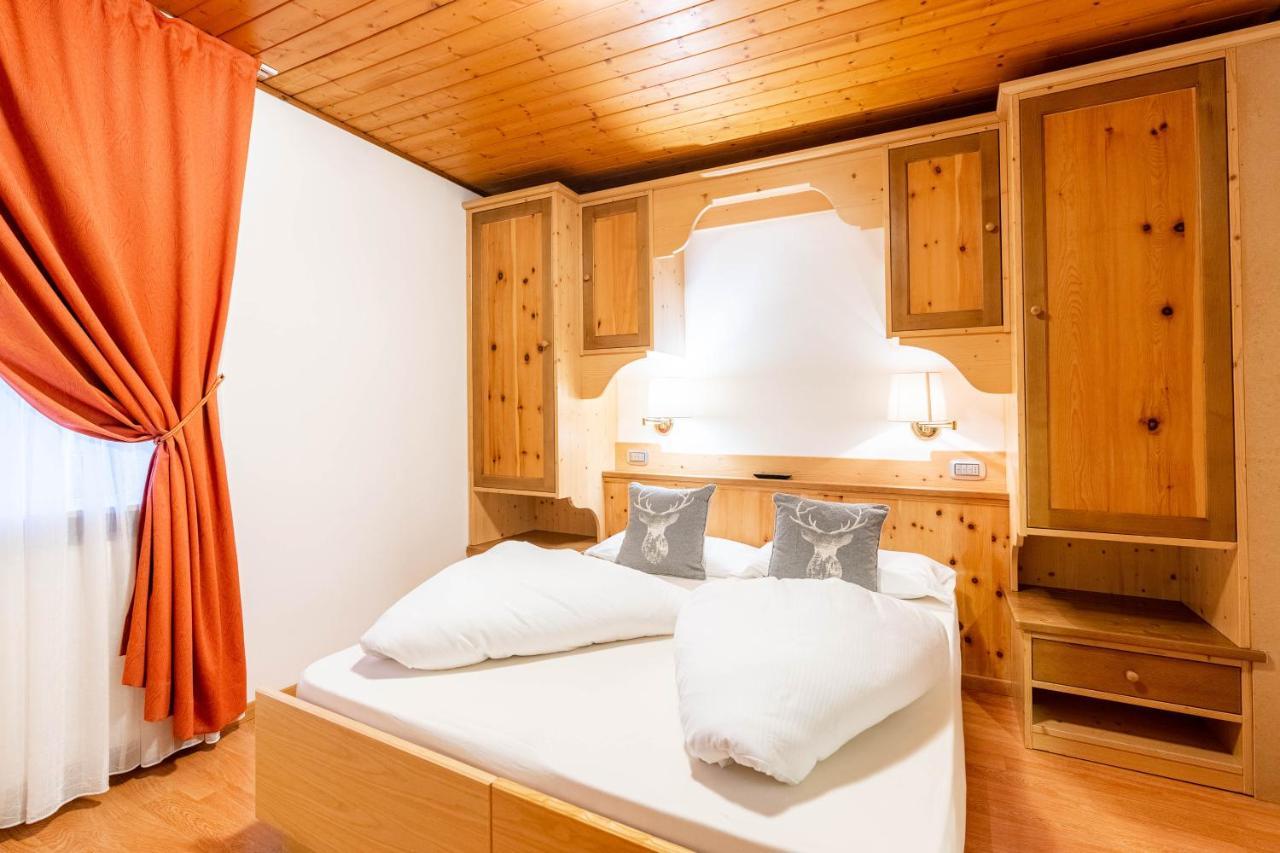 Albergo Dolomiti カヴァレーゼ エクステリア 写真